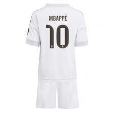 Real Madrid Kylian Mbappe #10 Hjemmedraktsett Barn 2025-26 Korte ermer (+ Korte bukser)