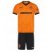 Wolves Hjemmedraktsett Barn 2026-27 Korte ermer (+ Korte bukser) Wolves Hjemmedraktsett Barn 2026-27 Korte ermer (+ Korte bukser)